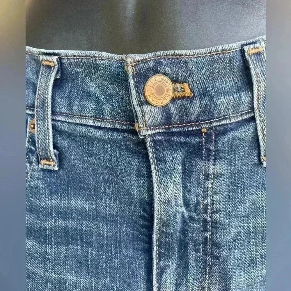 J.Crew Mercantile women’s distressed blue jeans super cute hems sz 26 preloved - Picture 5 of 6